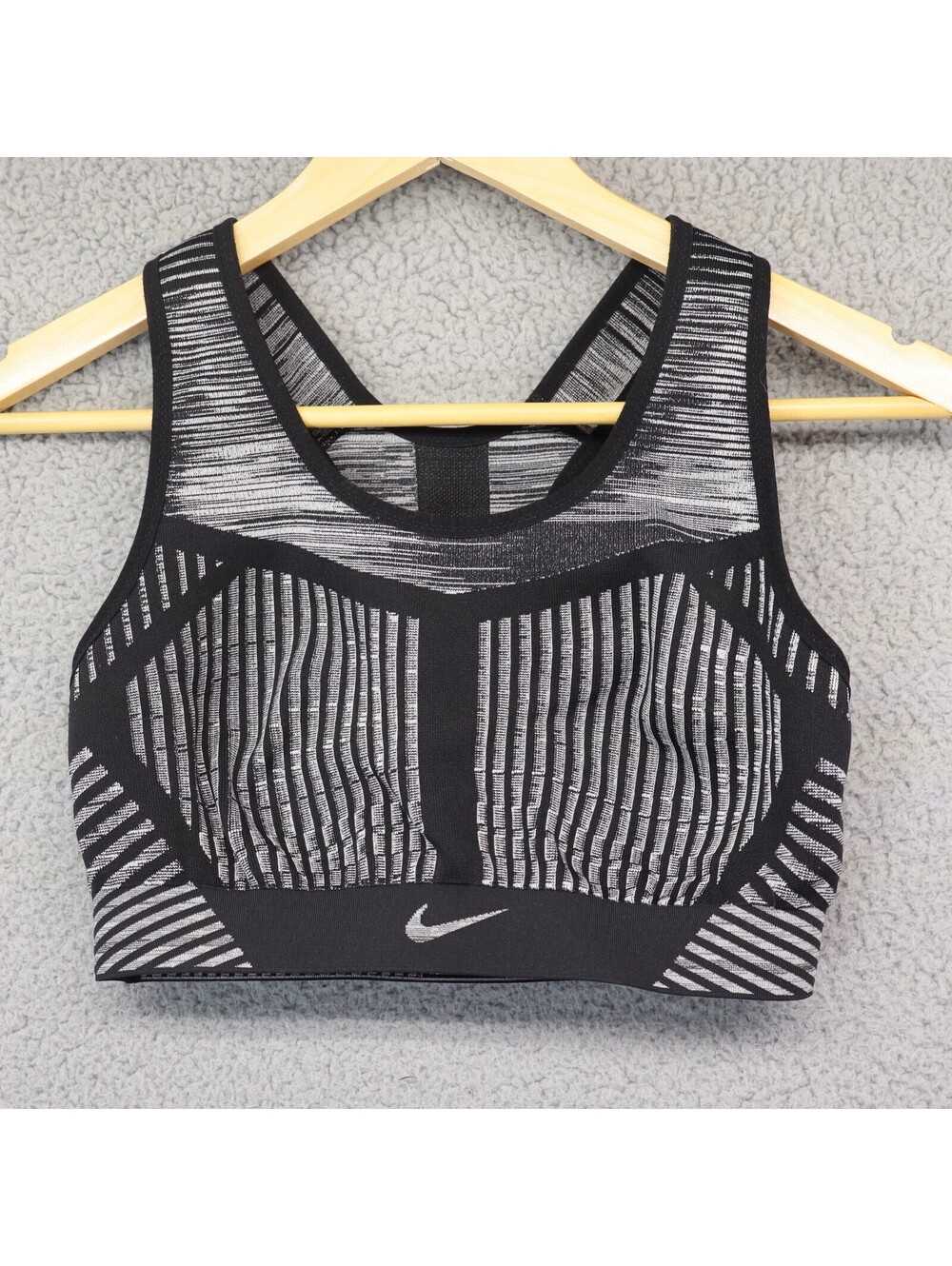Nike Flyknit Sports Bra High Support Women Medium AJ4047-014